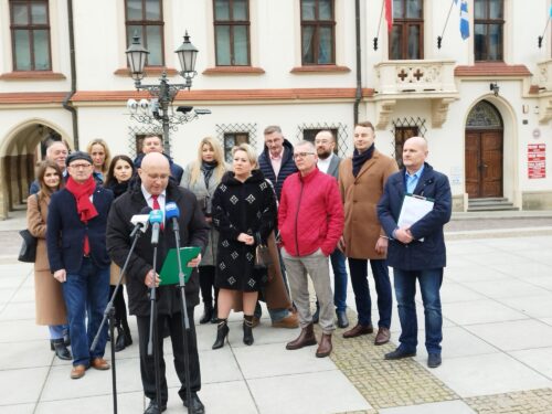 KWW Porozumienie Sprzyja Ludziom – Trzecia Droga zarejestrował listy kandydatów do RadyMiasta Rzeszowa.