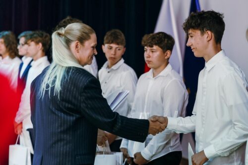 Ogólnopolska Inauguracja Roku Szkolnego 2024/2025 z Udziałem Minister Edukacji Barbary Nowackiej