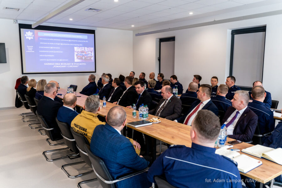 Rzeszowska policja podsumowała rok. Spada przestępczość, rośnie skuteczność