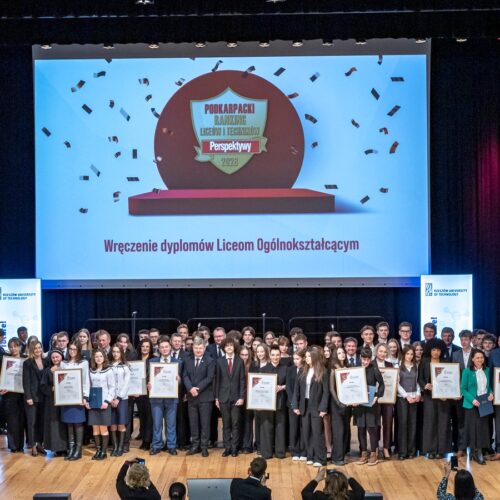 Laureaci Podkarpackiego Rankingu Liceów i Techników Perspektywy 2026 nagrodzeni na Politechnice Rzeszowskiej